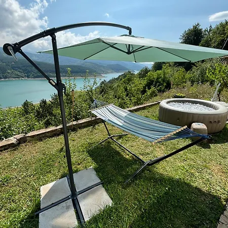 View - Zavojsko Jezero